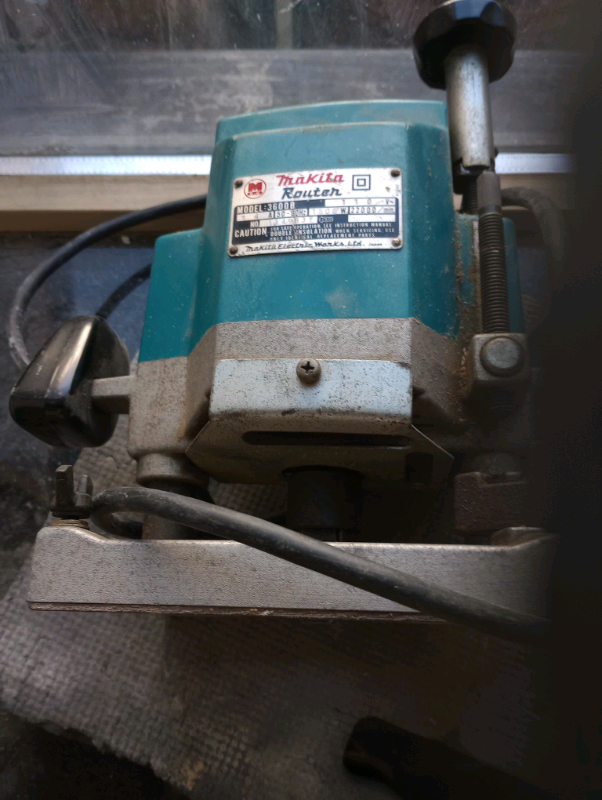 image for Makita router 3600b
