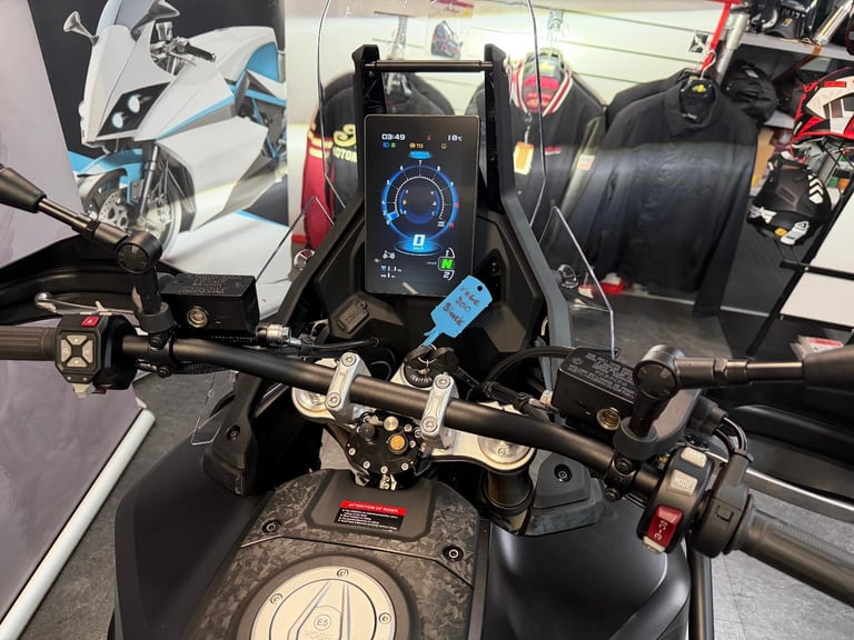 VOGE DS800X RALLY BRAND NEW 2026 MODEL FULL TOP SPEC 3 COLOURWAYS AWESOME £6999