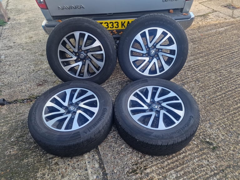 Set of 4 Nissan Navara MP300 alloy wheels & tyres