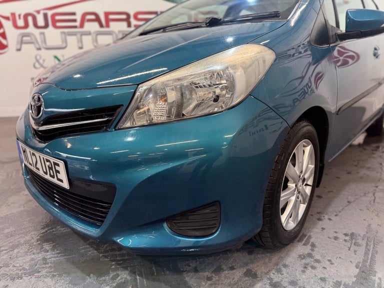 2012 Toyota Yaris 1.33 VVT-i TR 5dr Multidrive S HATCHBACK PETROL Automatic