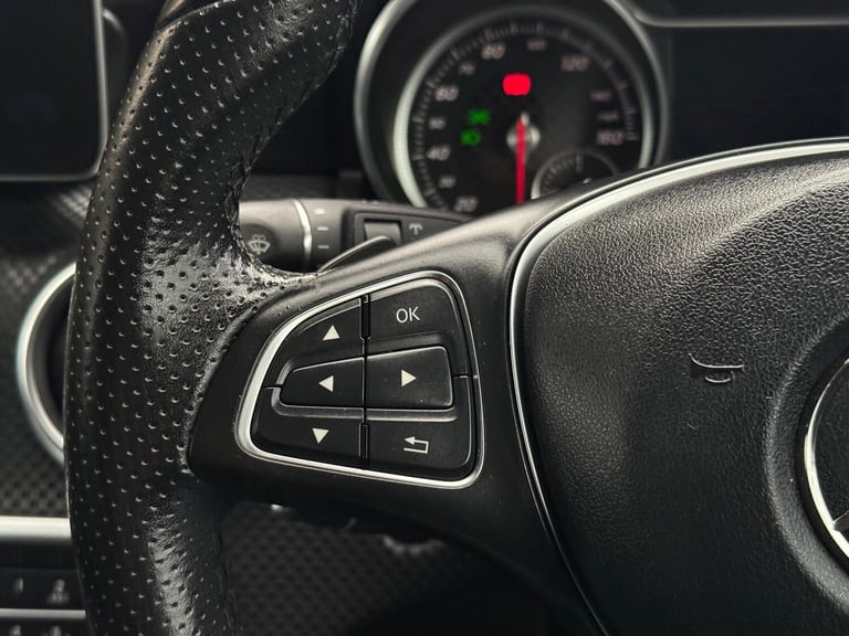 2016 Mercedes-Benz A-Class 2.1 A200d Sport (Premium) 7G-DCT Euro 6 (s/s) 5dr HATCHBACK Diesel Aut...