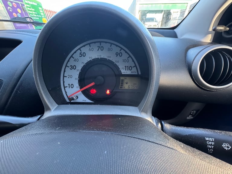 Peugeot, 107, Hatchback, 2013, Manual, 998 (cc), 5 doors