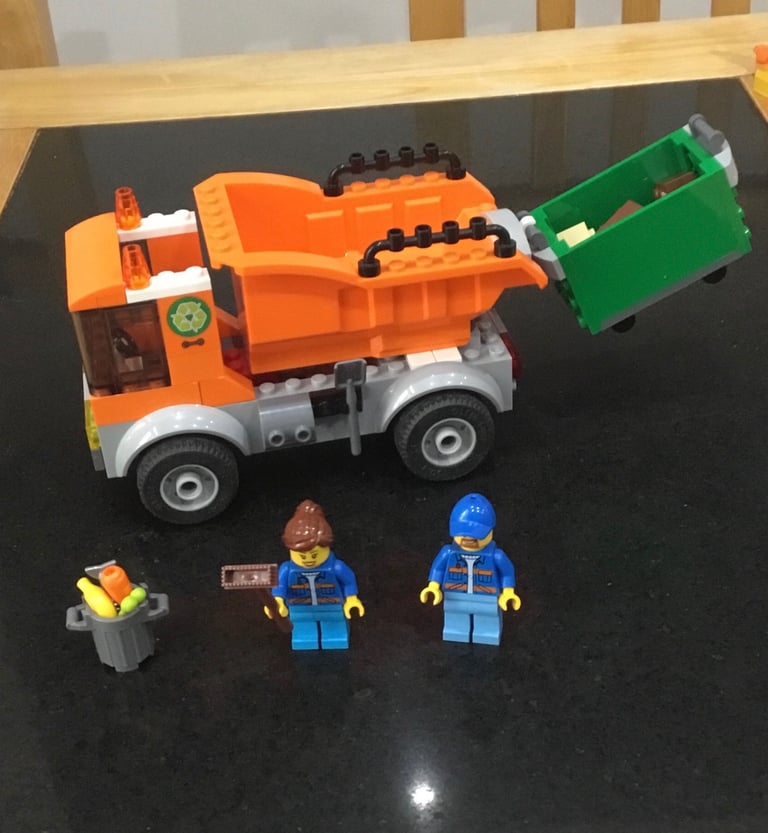 LEGO CITY: Garbage Truck (60220) Good condition  
