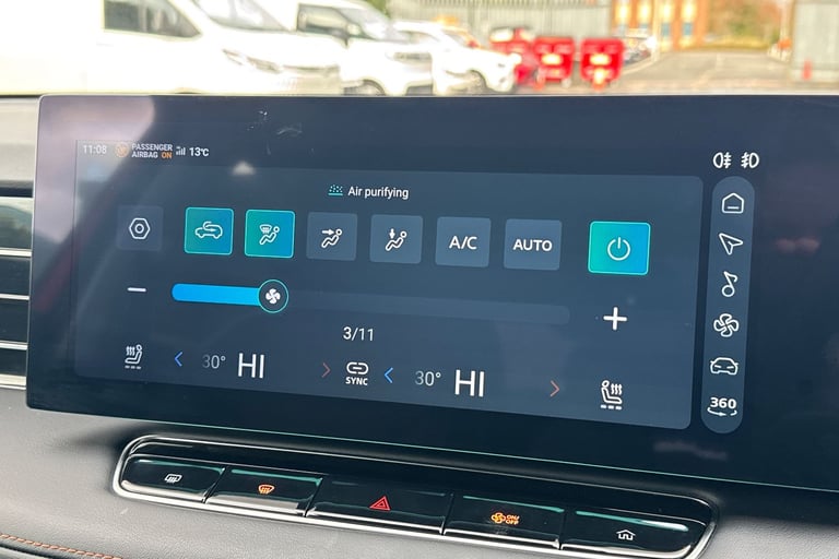 2025 MG MG HS 106290 Hatchback Petrol Manual