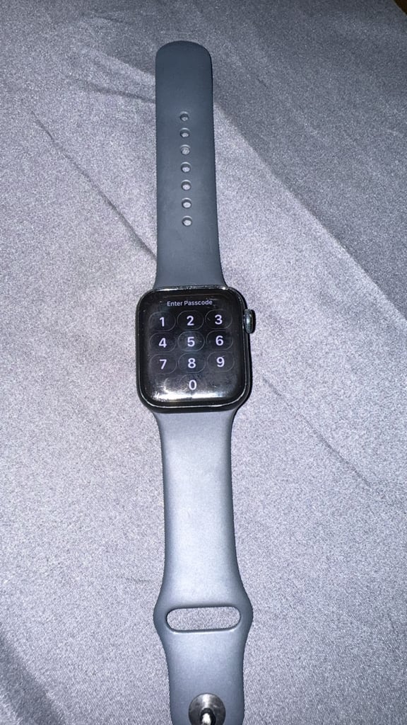 image for Apple Watch SE 2nd Generation 
