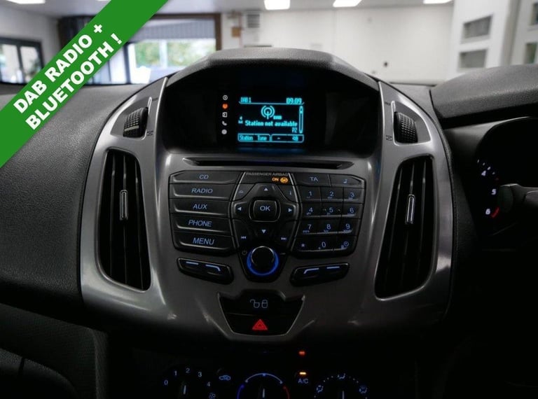 2017 TRANSIT CONNECT 1.5 TDCI 120 BHP L2 LONG TREND CREWCAB 5 SEATER ( AIR CON )
