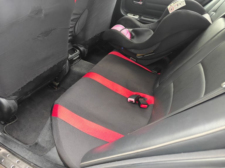 Lexus IS 200 LE Auto 2004 