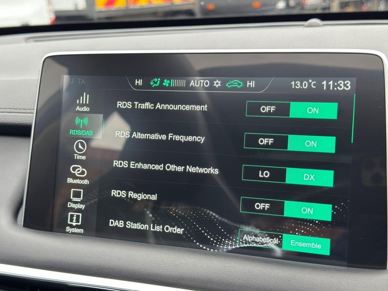 2022 MG MG HS 1.5 T-GDI 16.6kWh Exclusive Auto Euro 6 (s/s) 5dr ESTATE Petrol/Electric Hybrid Aut...