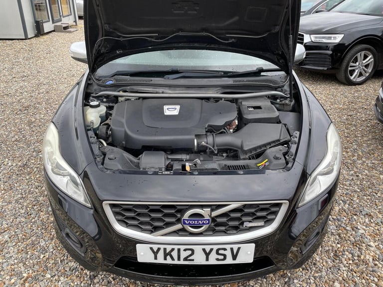 VOLVO C30 2.0 D3 R-Design Sports Coupe Geartronic Euro 5 3dr 2012