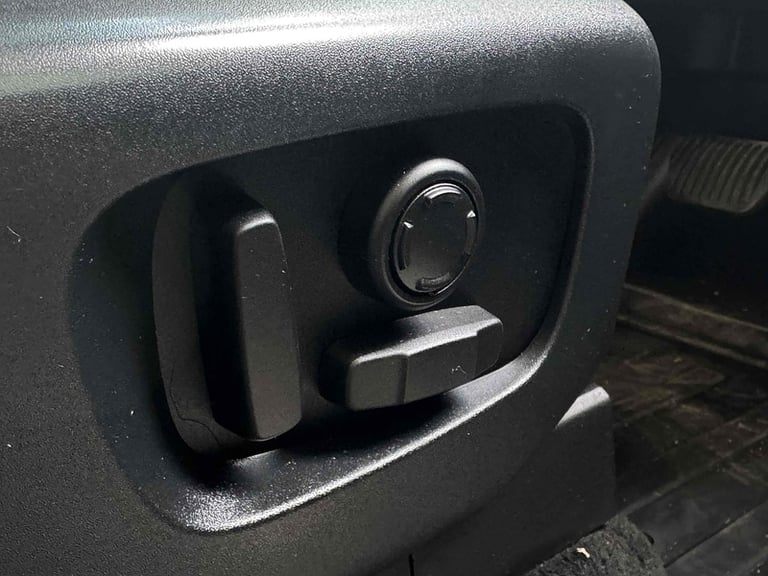 2019 Land Rover Discovery SD V6 Anniversary Edition SUV Diesel Automatic