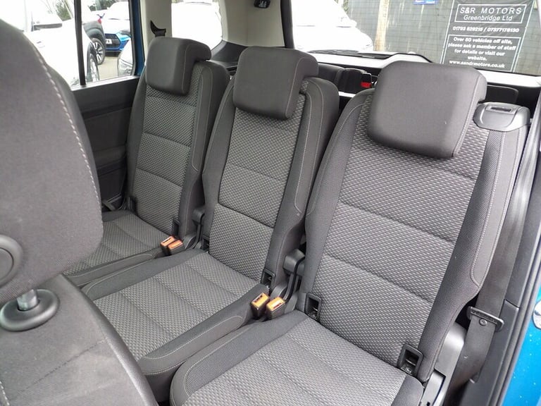 2018 Volkswagen Touran 2.0 TDI SE Family 5dr DSG MPV DIESEL Automatic