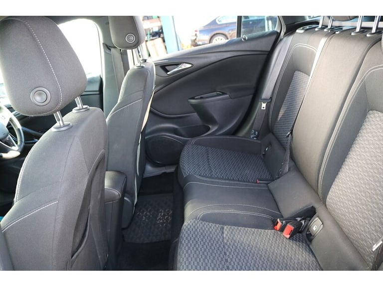 2017 Vauxhall Astra i Turbo SRi Estate Petrol Manual