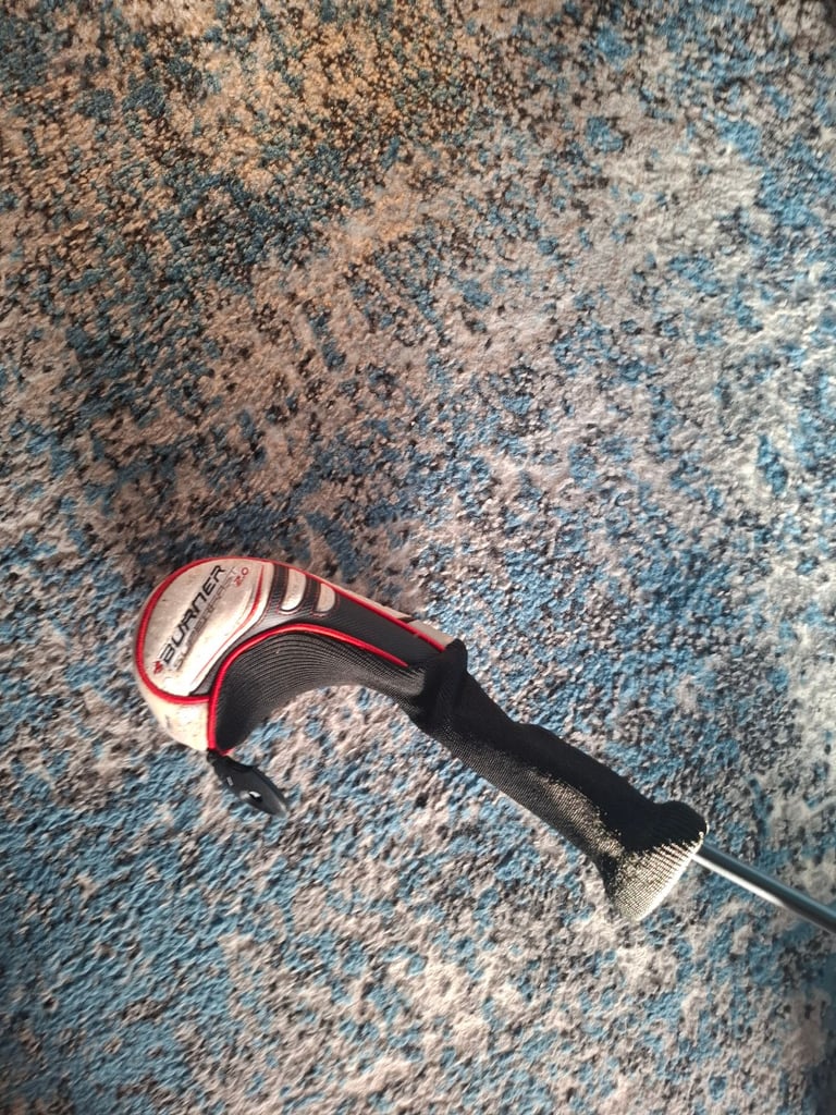 Taylormade Burner Superfast 3 Wood with headcover.