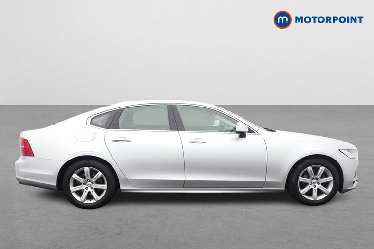 2019 Volvo S90 2.0 D4 Momentum 4dr Geartronic Saloon Diesel Automatic