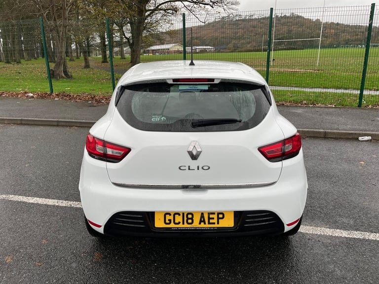 2018 Renault Clio PLAY DCI Hatchback Diesel Automatic