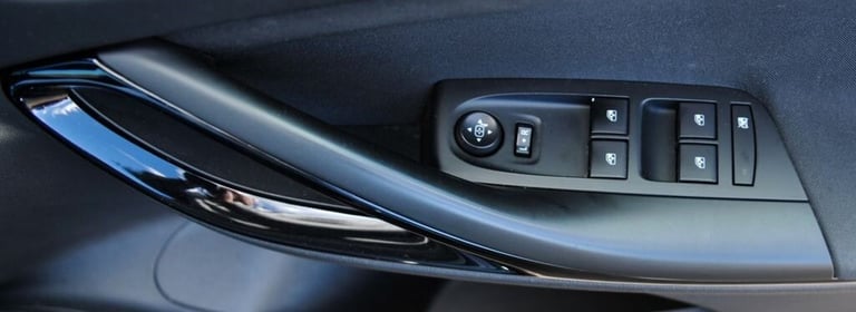 2016 VAUXHALL ASTRA 1.6 CDTI BLUEINJECTION SRI HATCHBACK 5DR DIESEL MANUAL EURO6