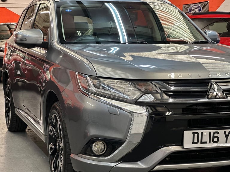 Mitsubishi Outlander 2.0h 12kWh GX5h CVT 4WD Euro 6 (s/s) 5dr Petrol/Electric Hybrid Automatic