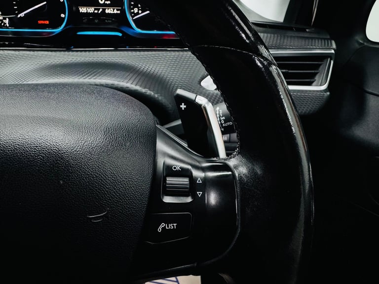 2015 Peugeot 2008 1.6 e-HDi Allure EGC Euro 5 (s/s) 5dr HATCHBACK Diesel Automatic