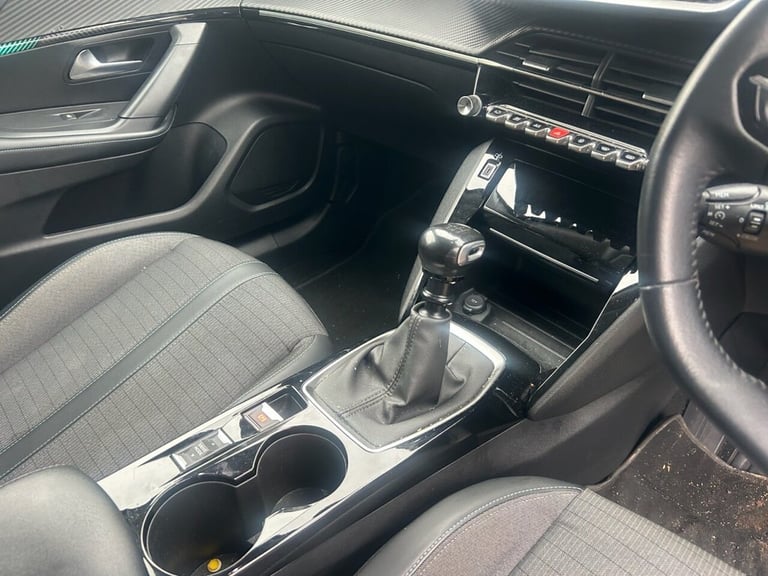 2021 Peugeot 2008 1.5 BlueHDi Allure Premium SUV 5dr Diesel Manual Euro 6 (s/s) (110 ps) HATCHBAC...