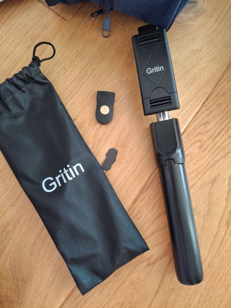 New selfie stick with remote