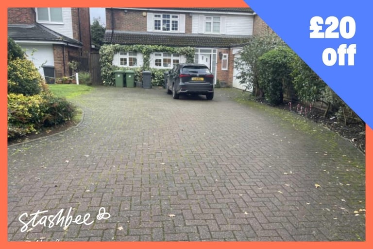 Parking Space to rent in Radlett (WD7) | Stashbee
