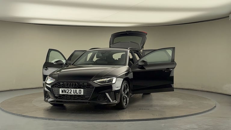 2022 Audi A4 Avant 2.0 TFSI 40 Black Edition Estate 5dr Petrol S Tronic Euro 6 (s/s) (204 ps) Est...