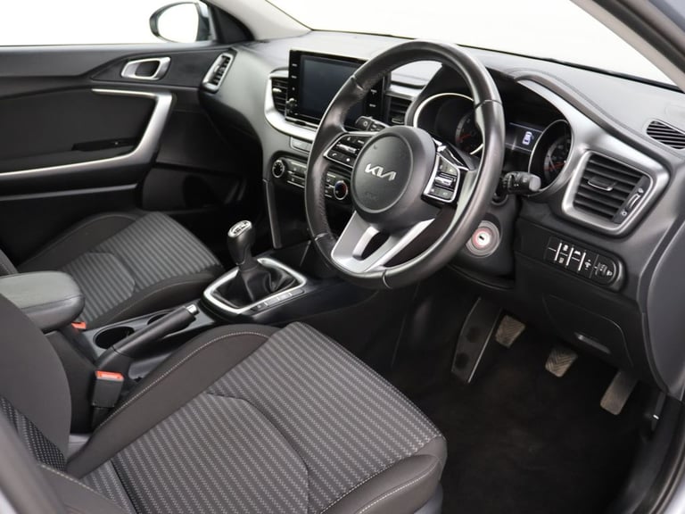 2023 Kia XCeed 1.5 T-GDi 2 SUV 5dr Petrol Manual Euro 6 (s/s) (158 bhp) HATCHBACK Petrol Manual