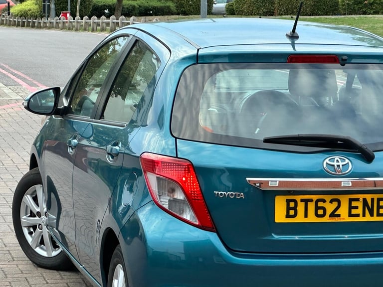 2013 Toyota Yaris 1.33 Dual VVT-i TR Euro 5 5dr HATCHBACK Petrol Manual