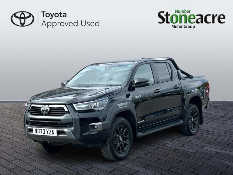2024 Toyota Hilux 2.8 D-4D Invincible X Pickup Double Cab 4dr Diesel Auto 4WD Euro 6 (s/s) (2 PIC...