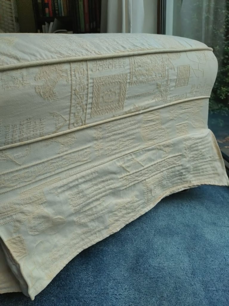 Ottoman/Foot Stool