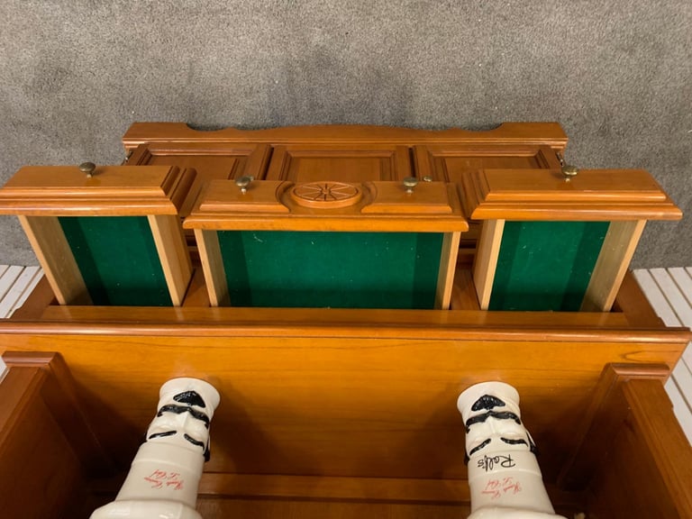 Kitchen Dresser With 2 Doors with Stained Glass Window and 3 Drawers. 