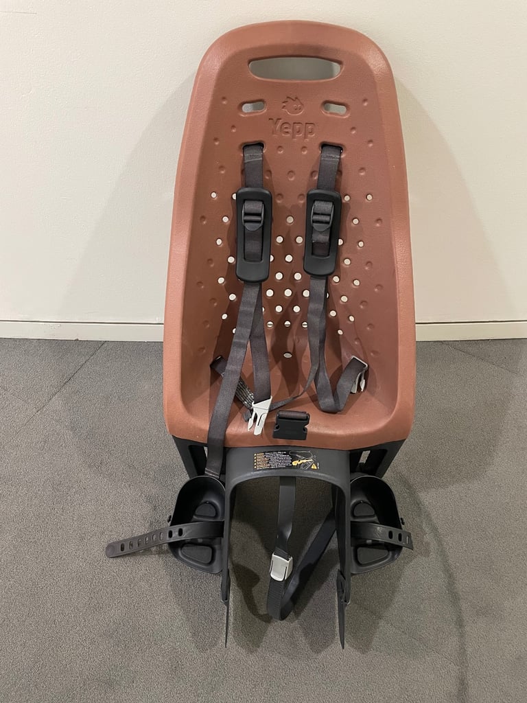 Thule Yepp Maxi Easyfit bike seat & adapter 