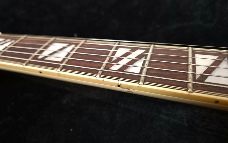 Aria Pro II FA-70T Hollowbody Vintage White 