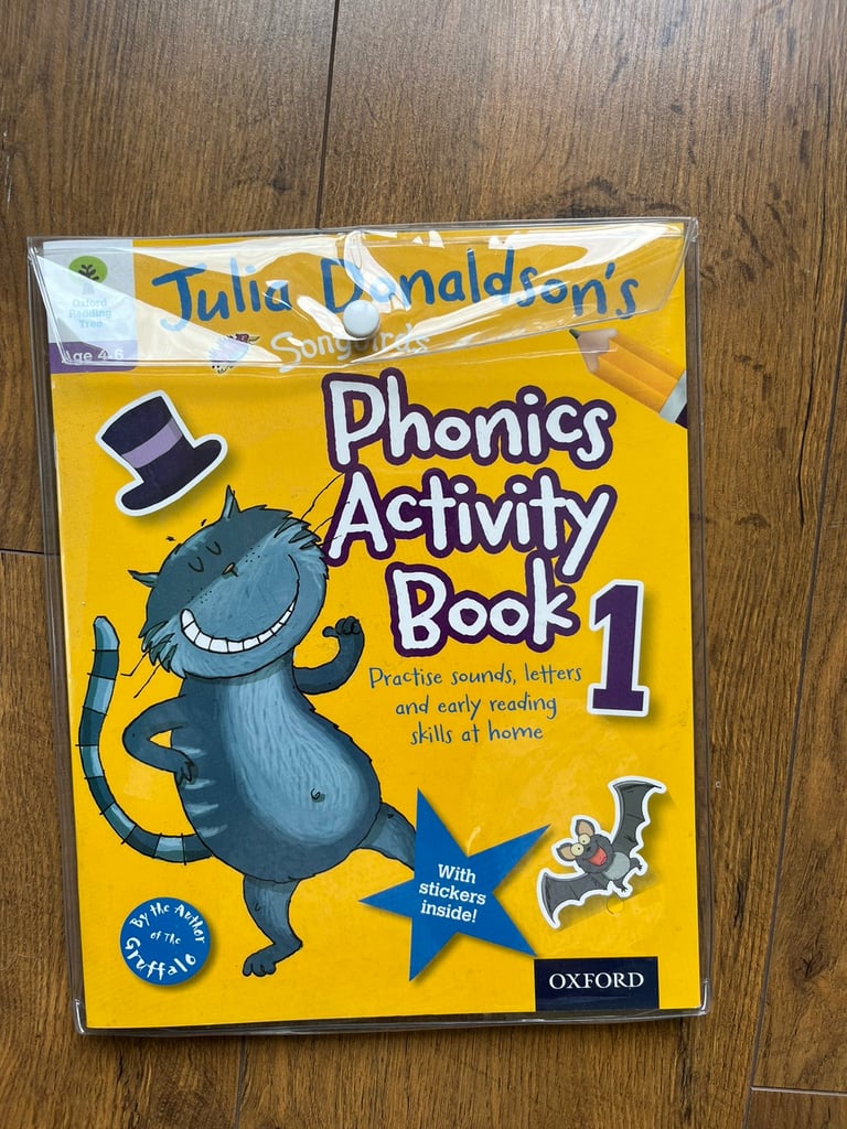 7 x Julia Donaldson Phonics Activity Books **Brand New**