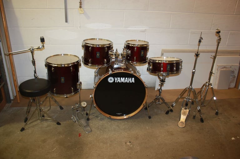 image for Yamaha Rydeen Gloss Red 5 Piece Drum Kit 10 12 14 22in + 13 Snare ~ All Hardware Included £375 ono