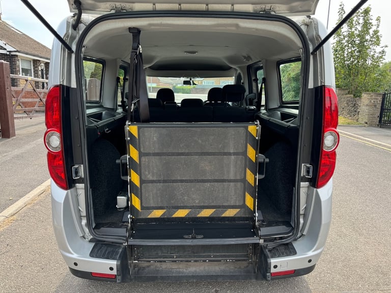 2018 Vauxhall Combo 2018 VAUXHALL COMBO 1.3 CDTI 16V COLORADO LWB EURO 6 CREW VAN Crew Van Diesel...