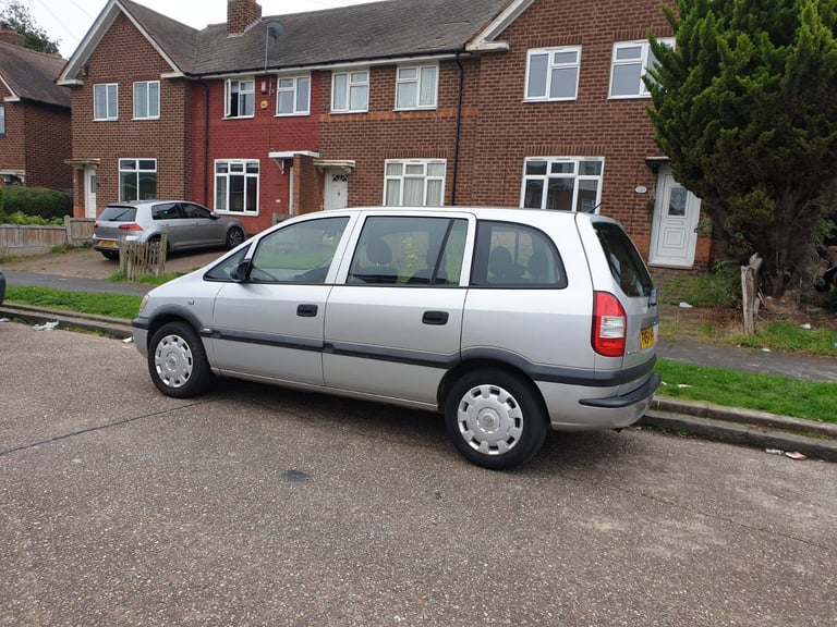 ** QUICK SALE NEEDED** £695 ONO
