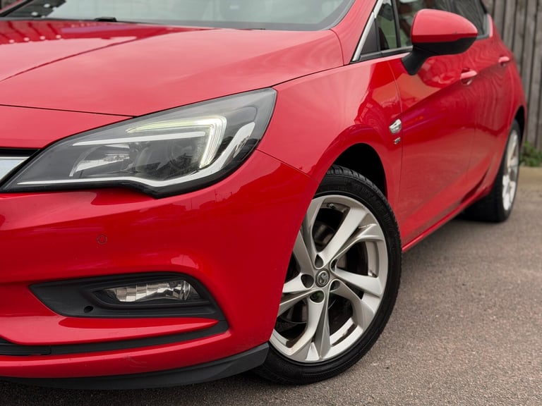 2016 Vauxhall Astra 1.6 CDTi 16V 136 SRi Nav 5dr HATCHBACK Diesel Manual