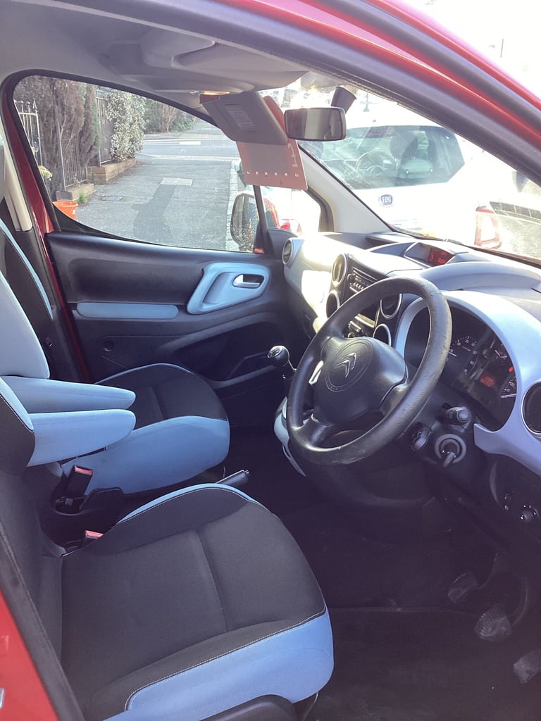 2013 Citroen Berlingo Multispace 1.6 HDi 90 VTR 5dr 7 str. MPV Diesel Manual