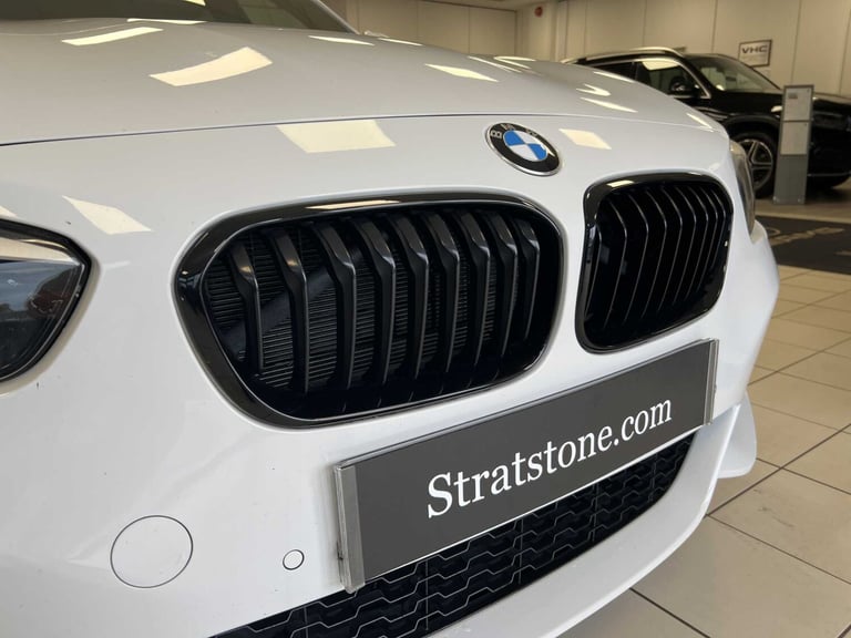  BMW 1 Series 120i [2.0] M Sport Shadow Ed 5dr Step Auto Hatchback Petrol Automatic