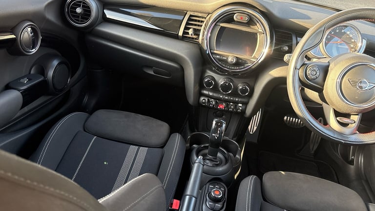 2018 MINI Hatch 1.5 Cooper II 3dr Auto HATCHBACK PETROL Automatic