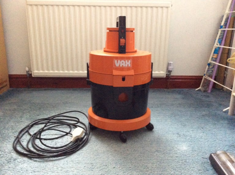 Vax vacuum cleaner for sale.