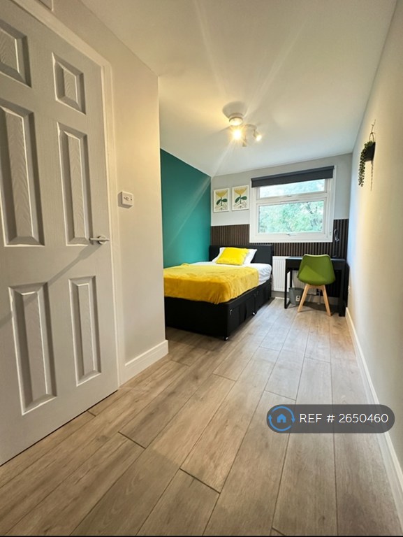 1 bedroom in Hereford Walk, Basildon, SS14 (#2650460)