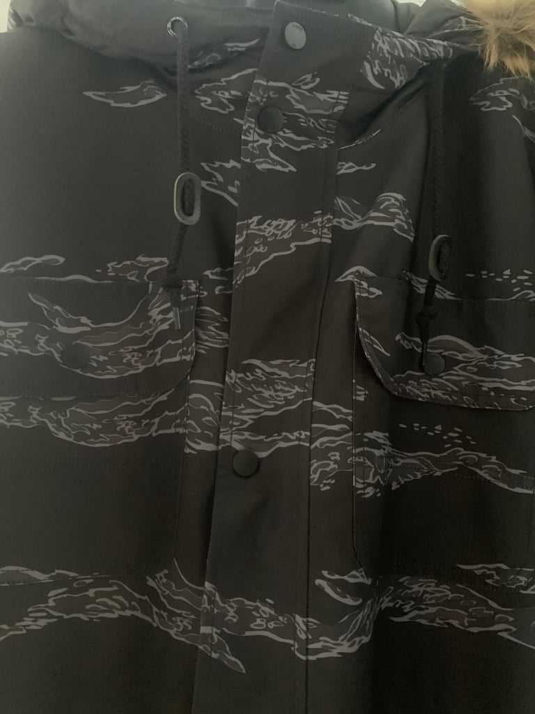 Vans coat large 