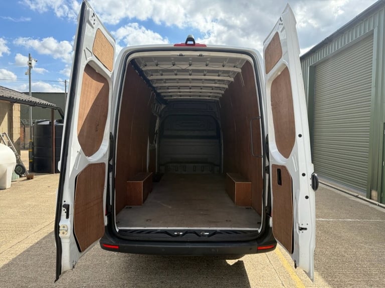 2021 Mercedes-Benz Sprinter 2.0 315 CDI Premium Panel Van 5dr Diesel Manual RWD L3 H2 Euro 6 (s/s...