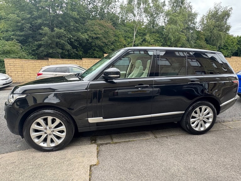2015 Land Rover Range Rover 3.0 TDV6 Vogue 4dr Auto ESTATE Diesel Automatic