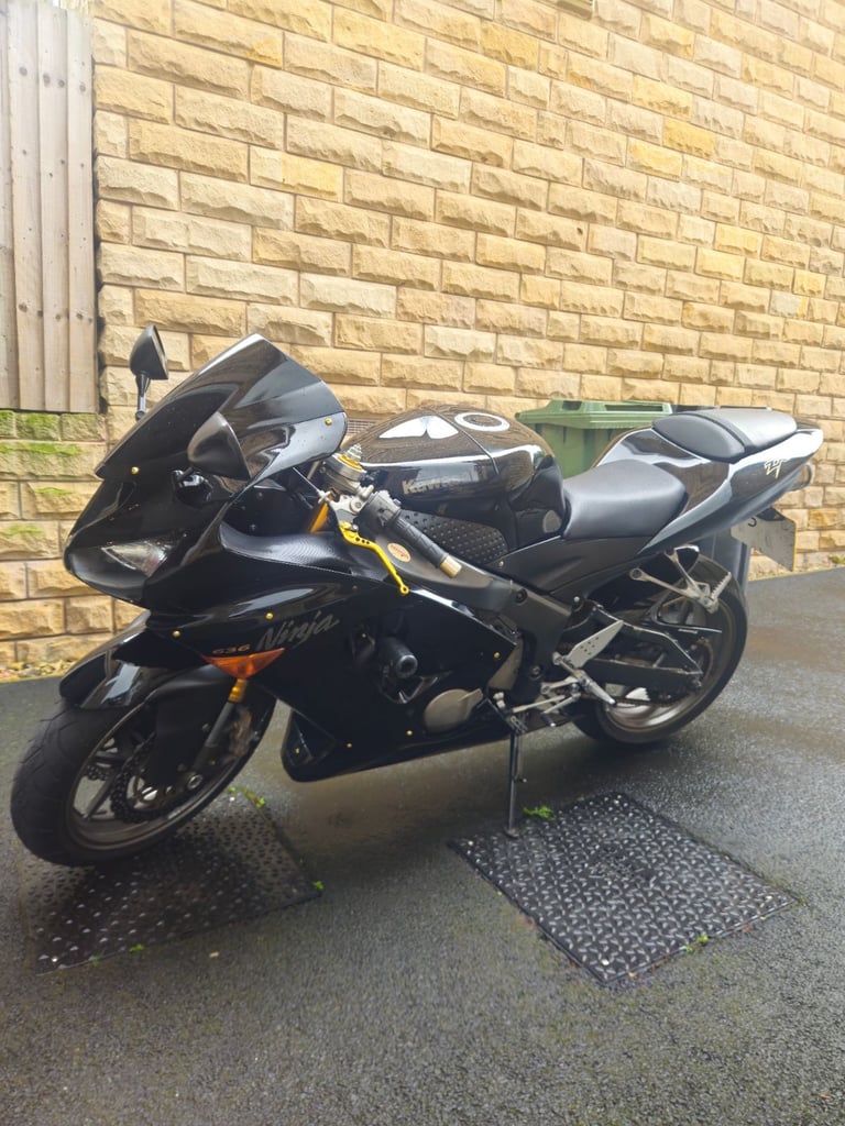 Kawasaki, Ninja ZX 6, 2006, 636 (cc)