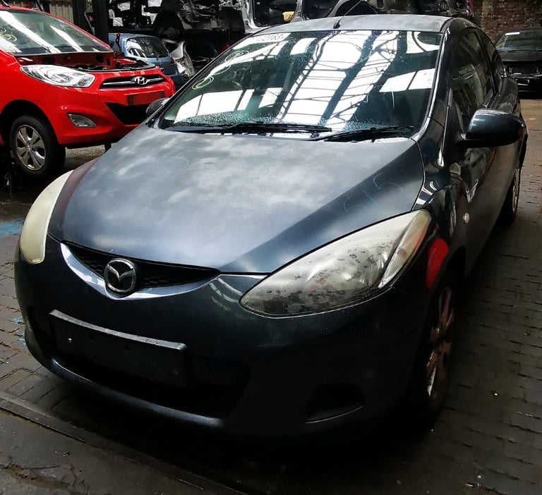 image for MAZDA 2 2010 3 DOOR 1.3 PETROL. BREAKING 