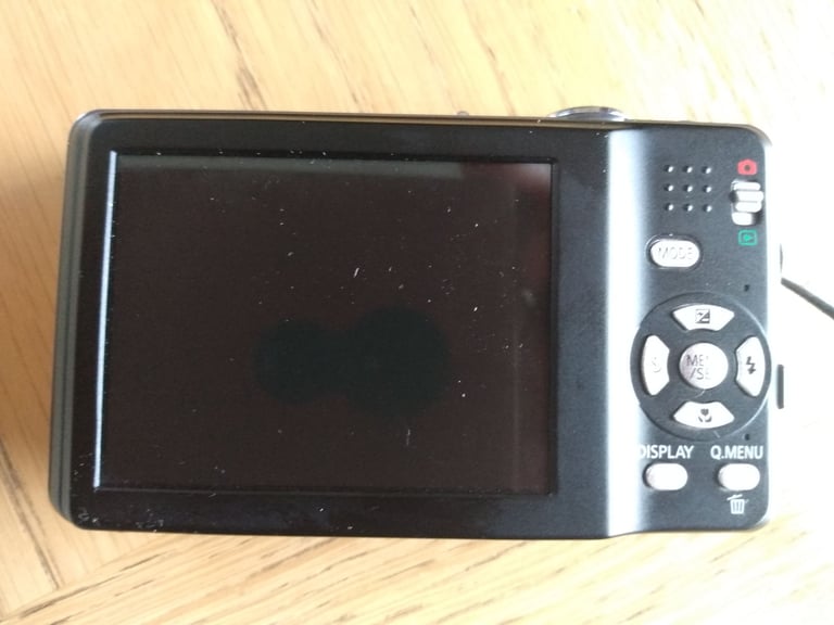 Panasonic FS5 Lumix camera