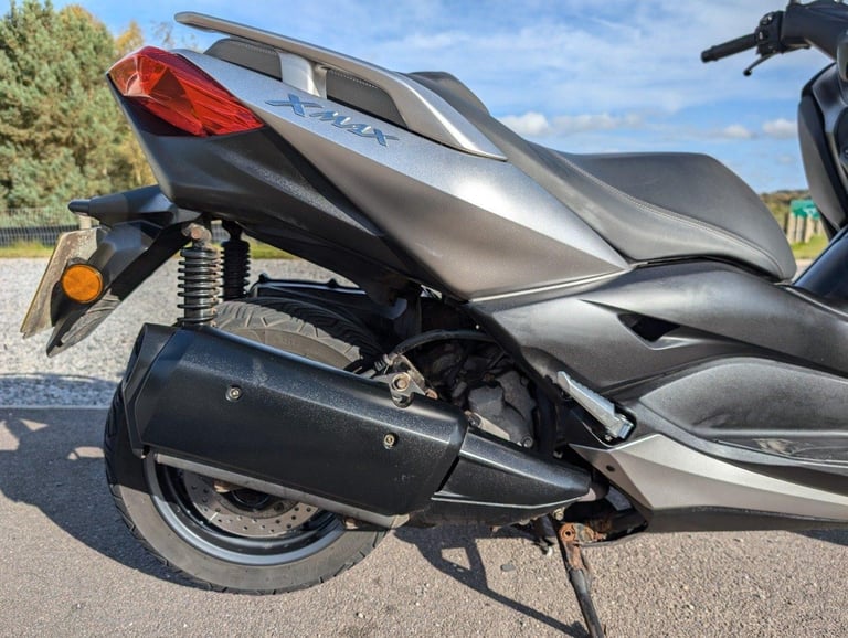 2020 YAMAHA XMAX 300